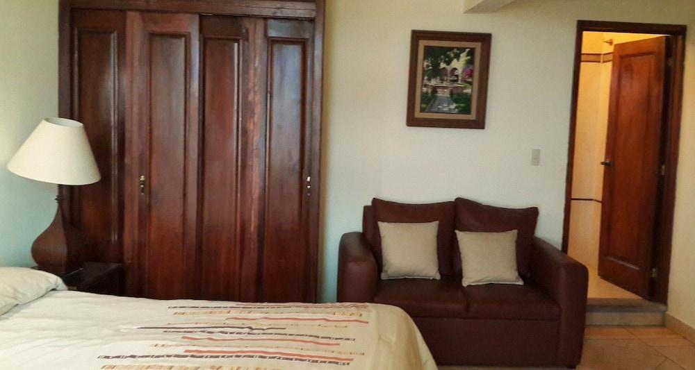 Casa Del Virrey & 2*
