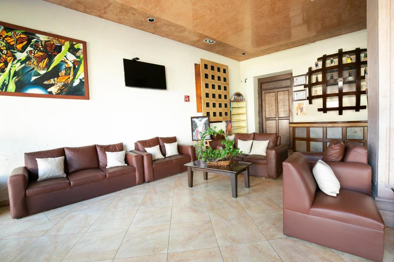Hotel Casa Del Virrey & 2*